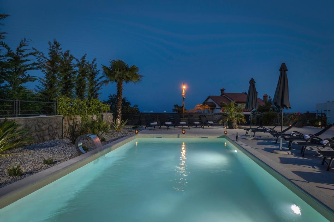 Villa Adriatic, Apartment Enio With Swimming Pool, Panoramic Sew View, Free Parking Icici Bagian luar foto
